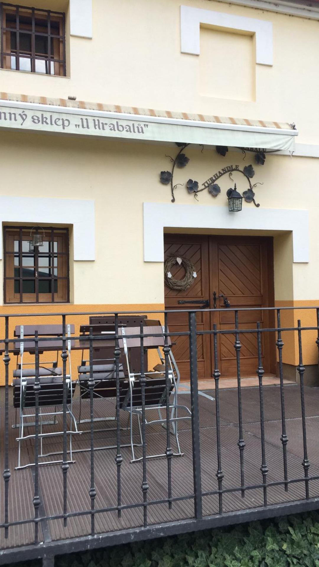 Aparthotel Sklep U Hrabalů Hustopeče Exteriér fotografie